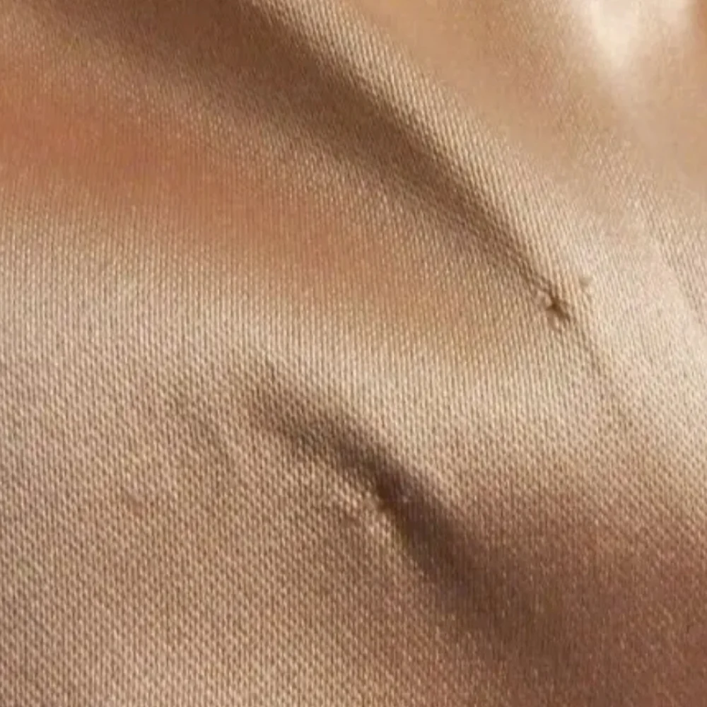 Skims Satin Sleepover Bra - Picture 4 of 5